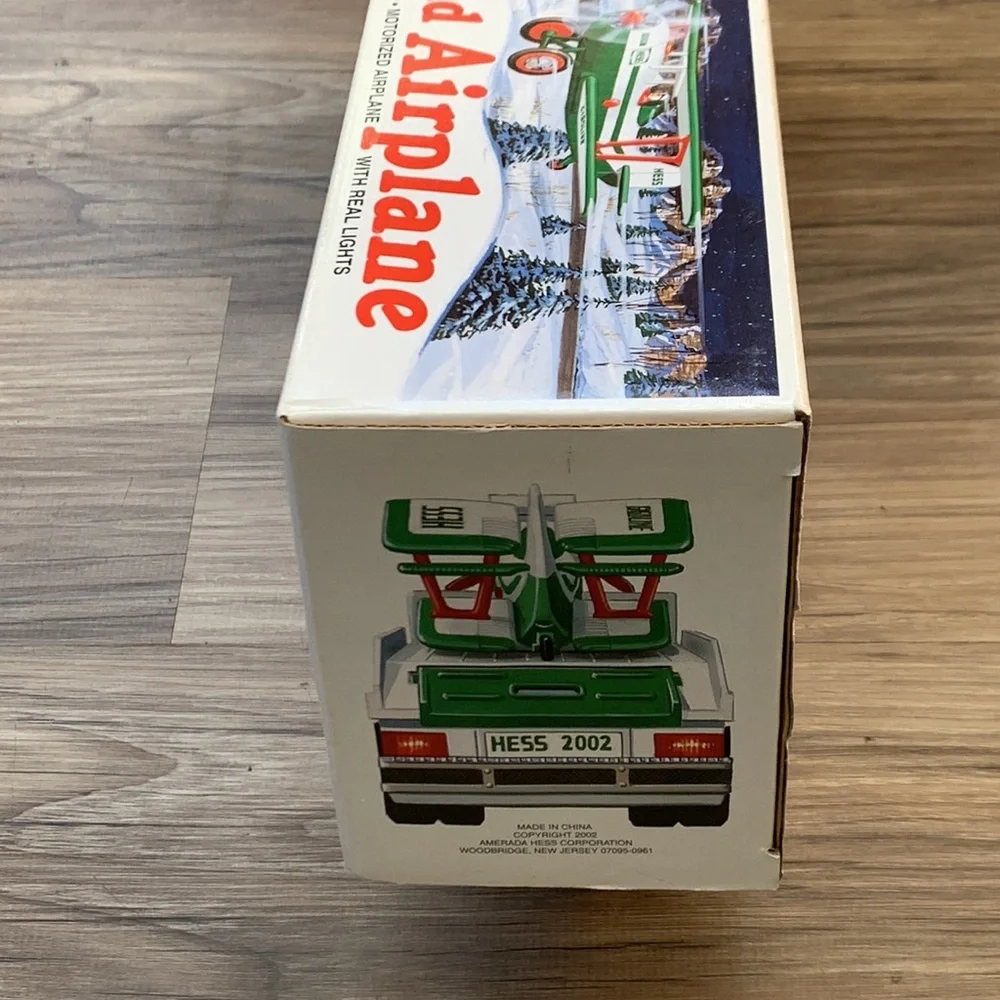 New 2002 Hess Gas Station Holiday Toy Truck & Airplane Air Plane Vintage NRFB